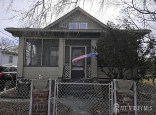 815 Vine St E, Millville, NJ 08332