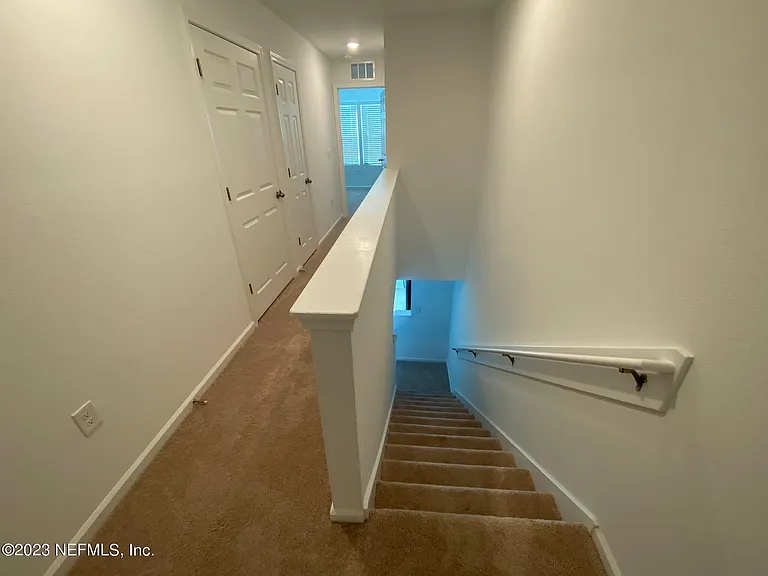 8319 Zenith Cir — Photo 7