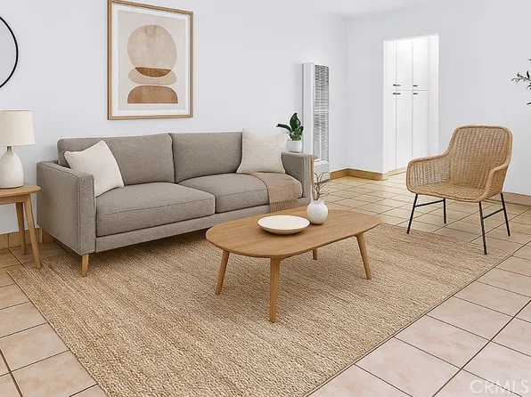 7000 S La Cienega Blvd APT 2, Inglewood, CA 90302