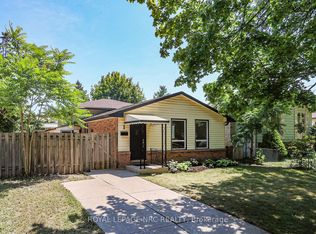 1 Rainbow Dr, Saint Catharines, ON L2M7A2