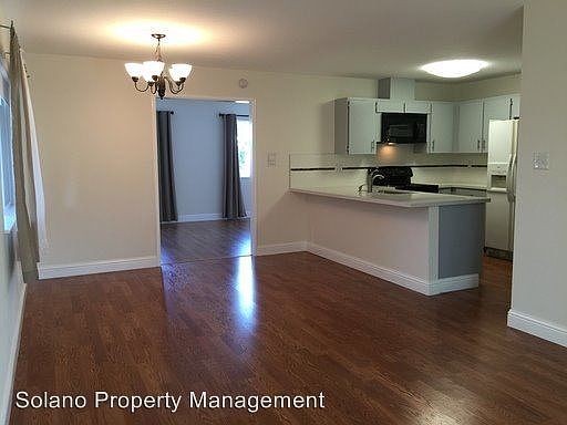5th image of 407 Marla Dr