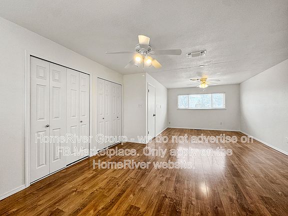 4th image of 4624 Algiers Dr NE