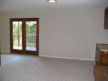 4th image of 3463 Sunnyview Ln