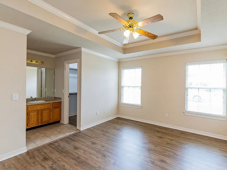 255 Ravenwood Rd #B — Photo 12