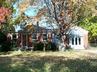 2124 Green Rock Ln, Indianapolis, IN 46203