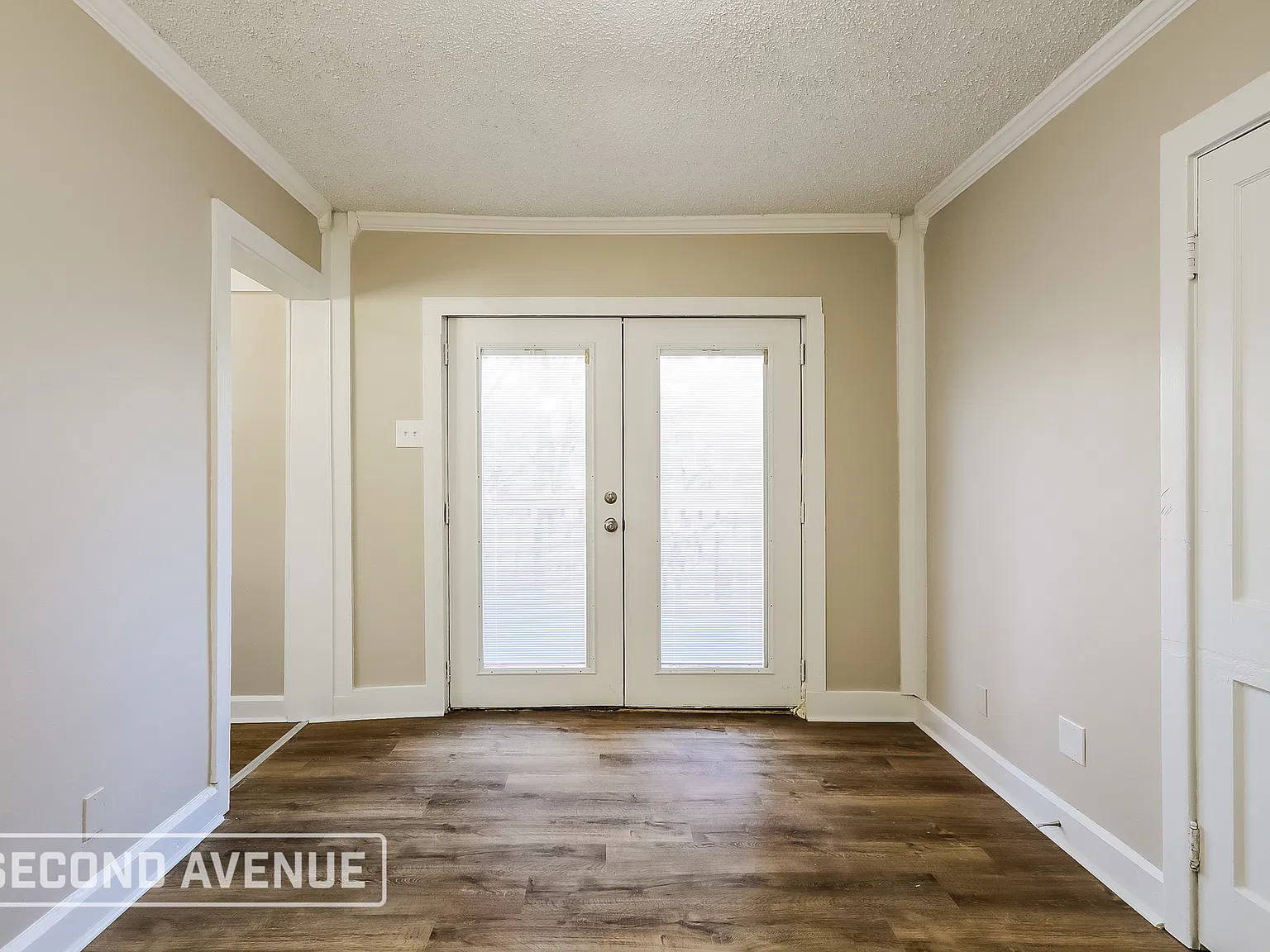 3 bed, 1.0 bath, 1541 sqft, $1,053 — Photo 4