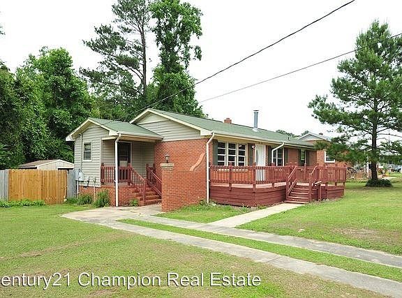 3rd image of 305 Long Acre Dr