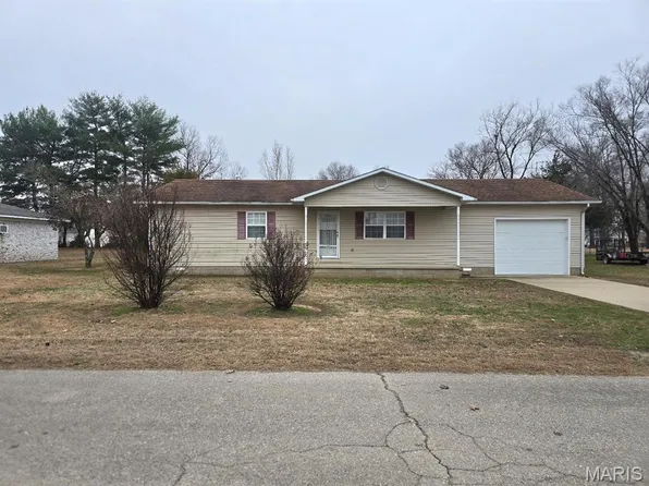 718 W Crumb Ave, Bernie, MO 63822