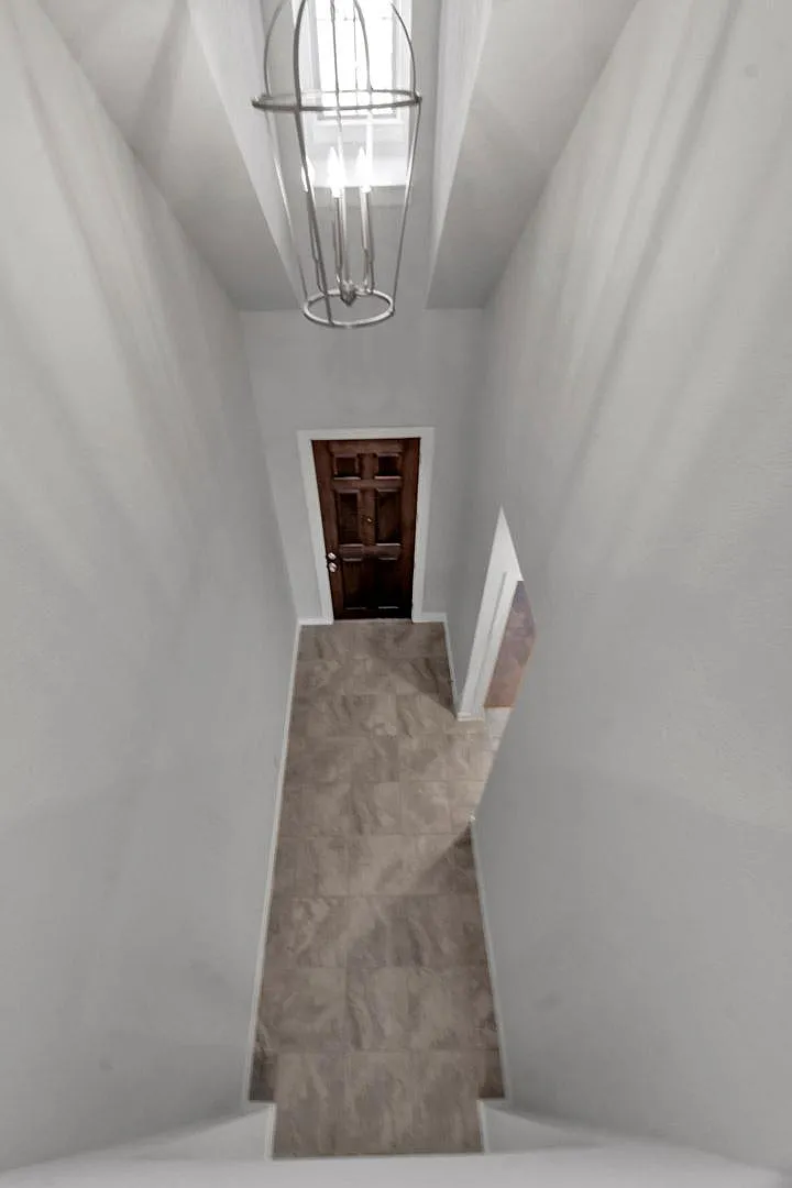 6037 Amalea Ln — Photo 3