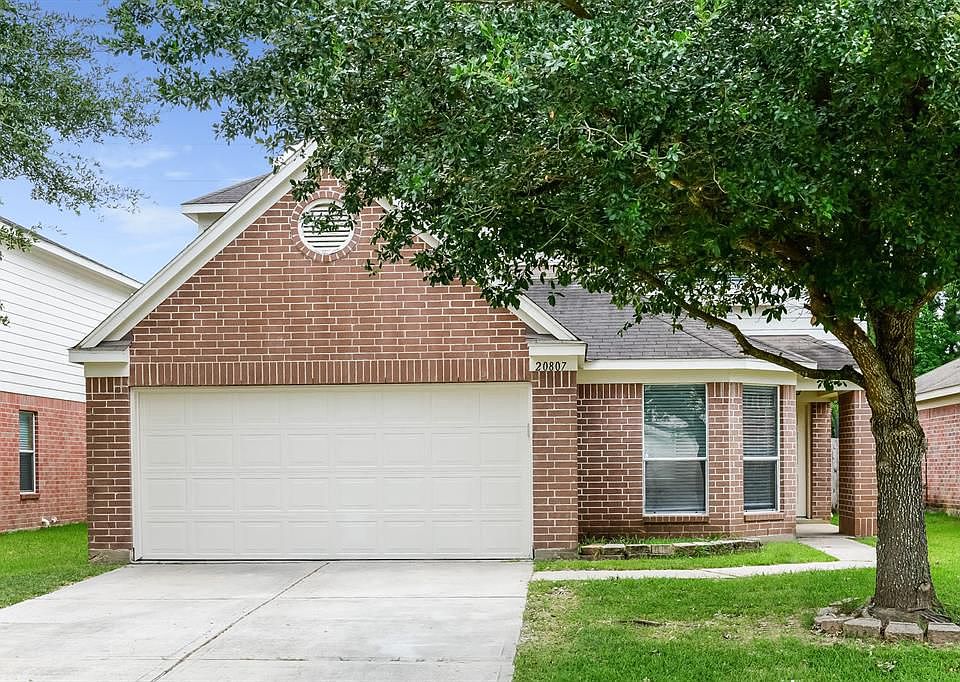 1st image of 20807 Fox Cliff Ln
