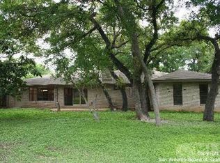 310 Woodway Forest Dr, San Antonio, TX 78216