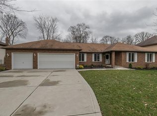 8901 Wildwood Dr, North Royalton, OH