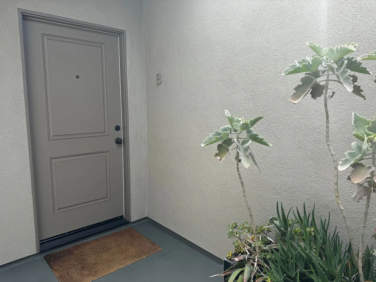 1 bed, 1.0 bath, 754 sqft, $3,950 — Photo 2