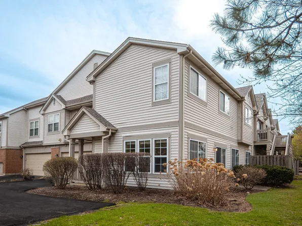 2123 Vanderbilt Dr #2123, Geneva, IL 60134