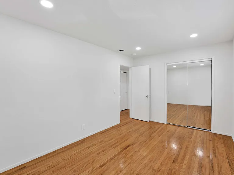 4029 Park Blvd — Photo 19