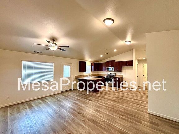 5th image of 9550 Tamarisk Ave Unit 131