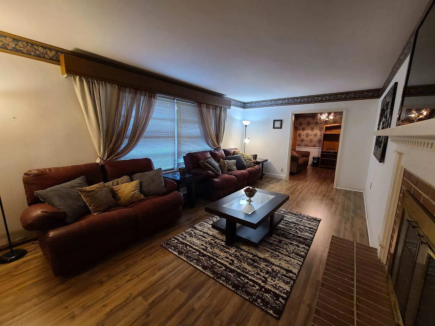 4 bed, 2800 sqft, $1,500 — Photo 4