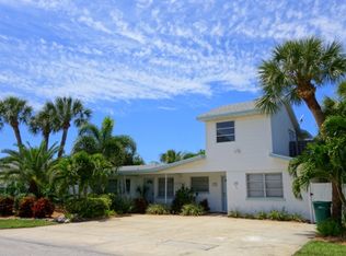 206 67th St, Holmes Beach, FL 34217