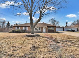 2236 Dora St, Melrose Park, IL