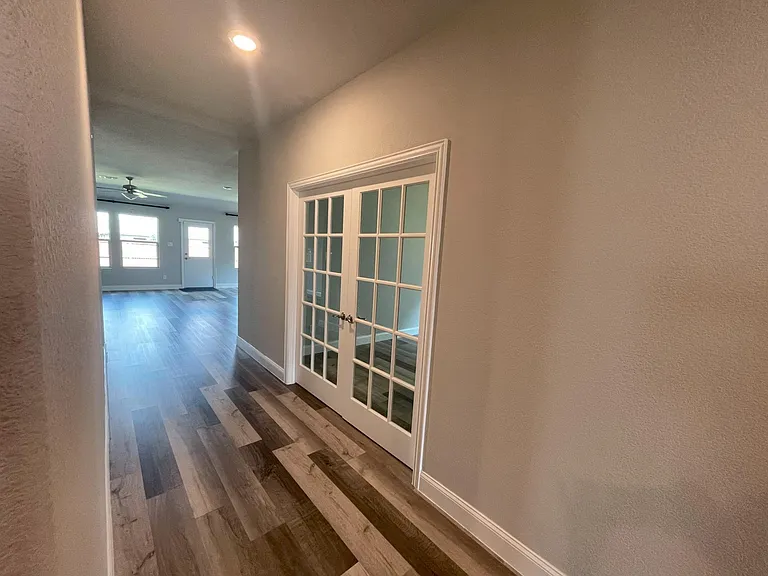 2132 Bellatrix Dr — Photo 6