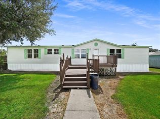 3901 Sparky Ln, Plant City, FL 33565