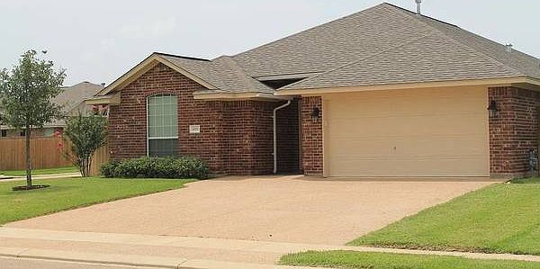 1st image of 1028 Emerald Dove Ave