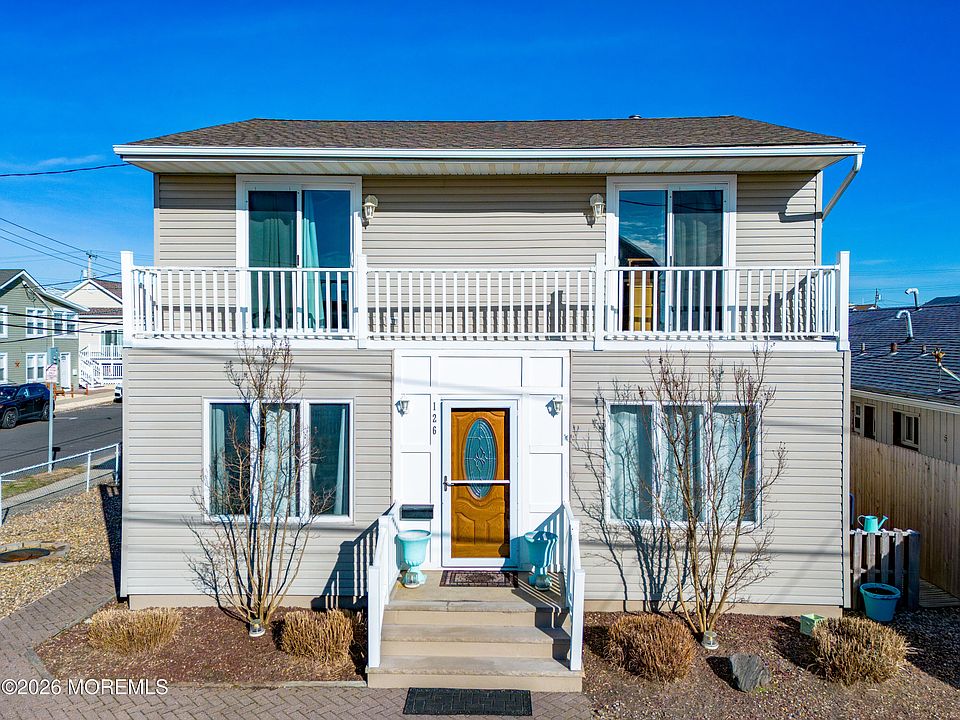 1st image of 126 Randall Avenue