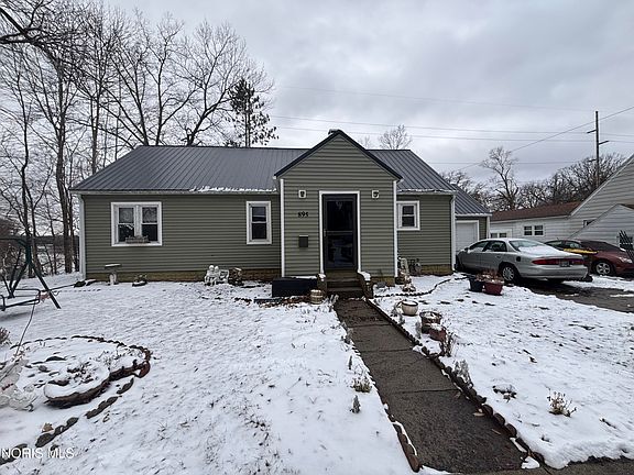 2nd image of 895 Sunday St