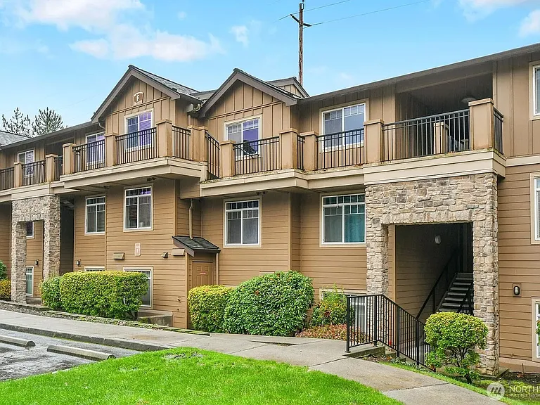 18930 Bothell Everett Hwy #F305 — Photo 16