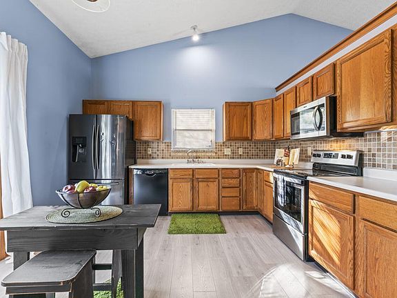 4th image of 1362 Brookforest Dr