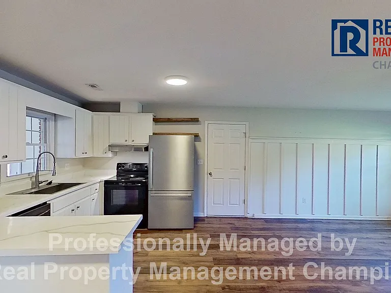 209 Caladan Rd — Photo 4