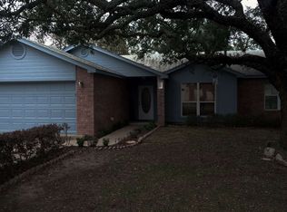 307 Fox Xing, Burnet, TX 78611