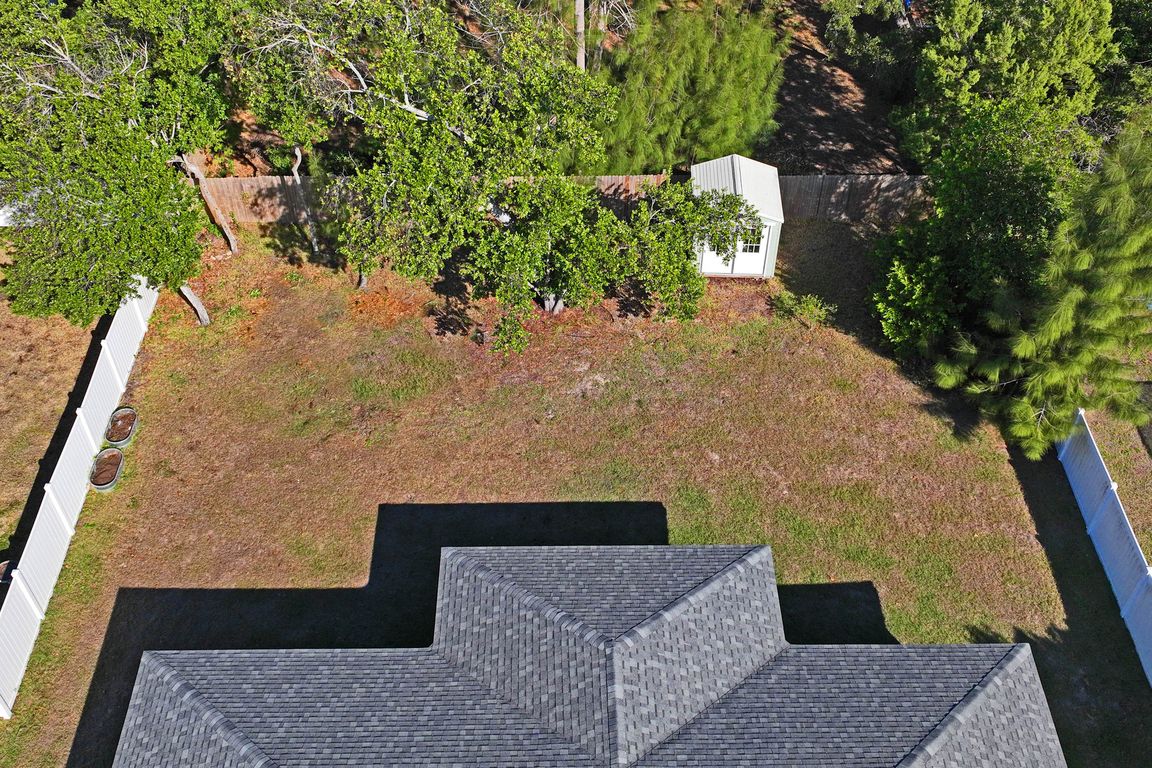 037 Backyard