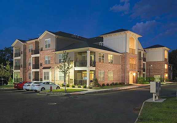 2nd image of 65 Gateway Blvd #A6ecbef9c