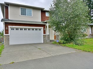 6325 Berkshire Dr, Everett, WA 98203