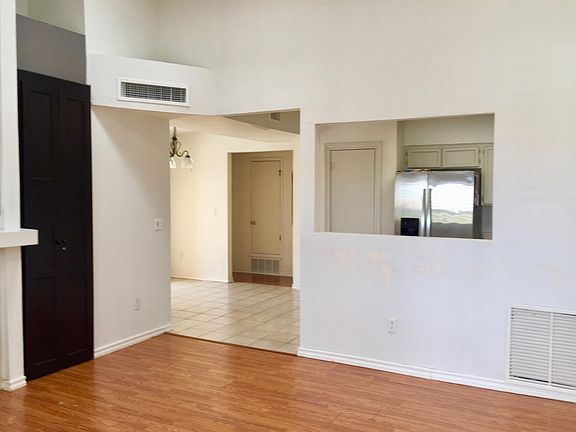5th image of 209 Vic Clark Ct #A