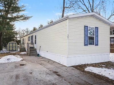 581 S Taffy Ln, Muskegon, MI, 49442