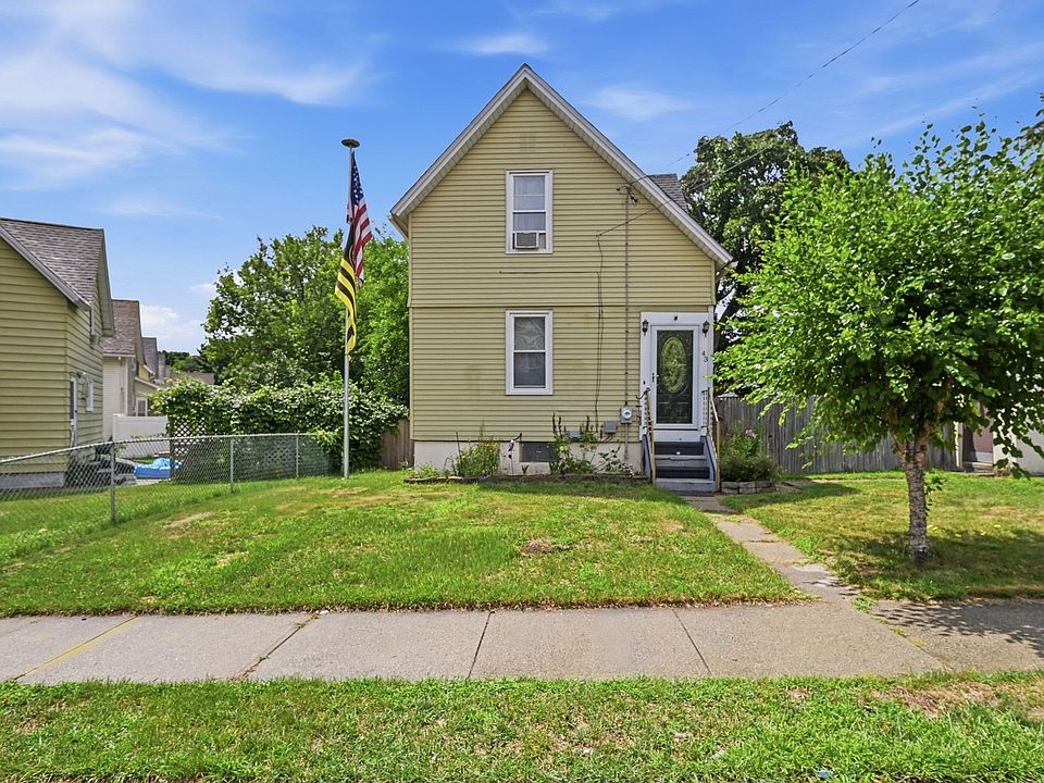 1st image of 43 Hampden St