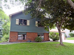 9203 Jeffery Ave S, Cottage Grove, MN 55016