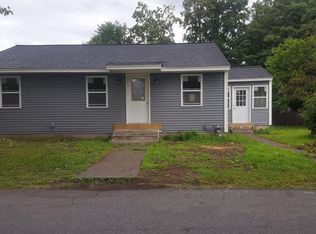 7 Pine St, Ayer, MA 01432
