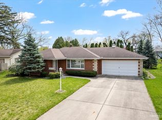 745 Gerten Ave, Aurora, IL 60505