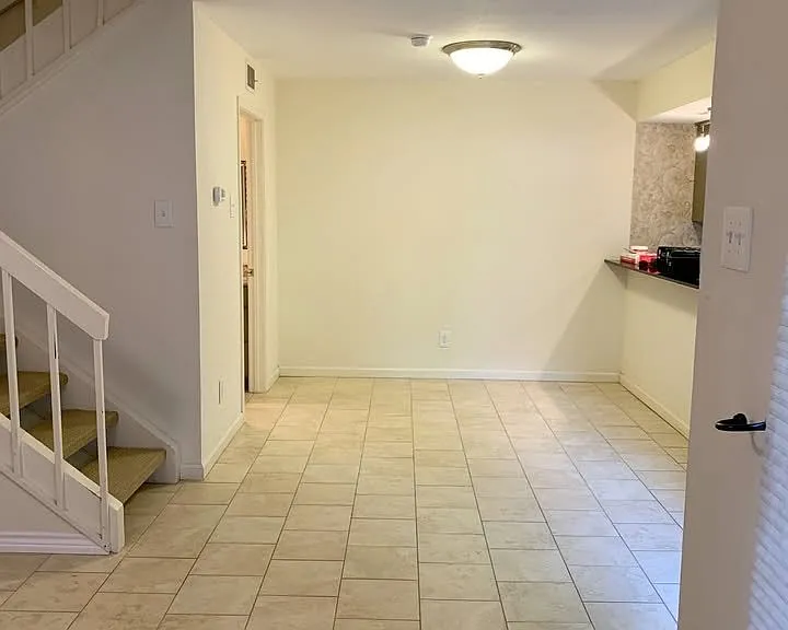 14800 Enterprise Dr #4A — Photo 7