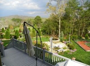 11198 Captains Cove Dr, Soddy Daisy, TN 37379