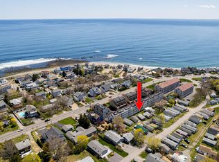65 Acorn Rd, Hampton, NH 03842