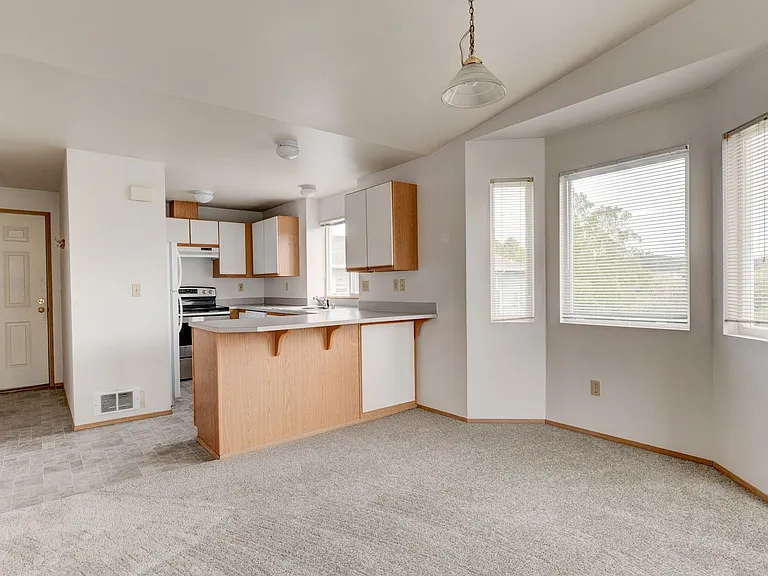 651 NE Ellis Way #A201 — Photo 3