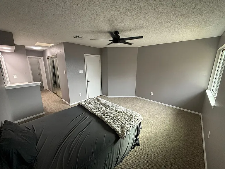 186 Avant Garde Cir — Photo 17