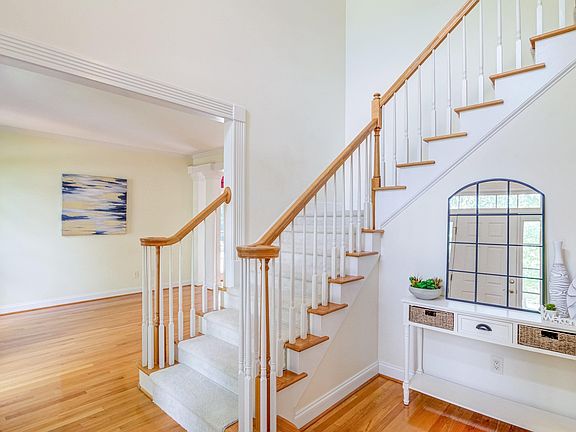 4th image of 4301 Sugar Pine Ln