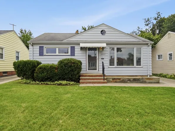 3327 Standish Ave, Parma, OH 44134