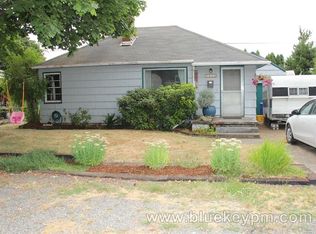 8421 NE Webster St, Portland, OR 97220