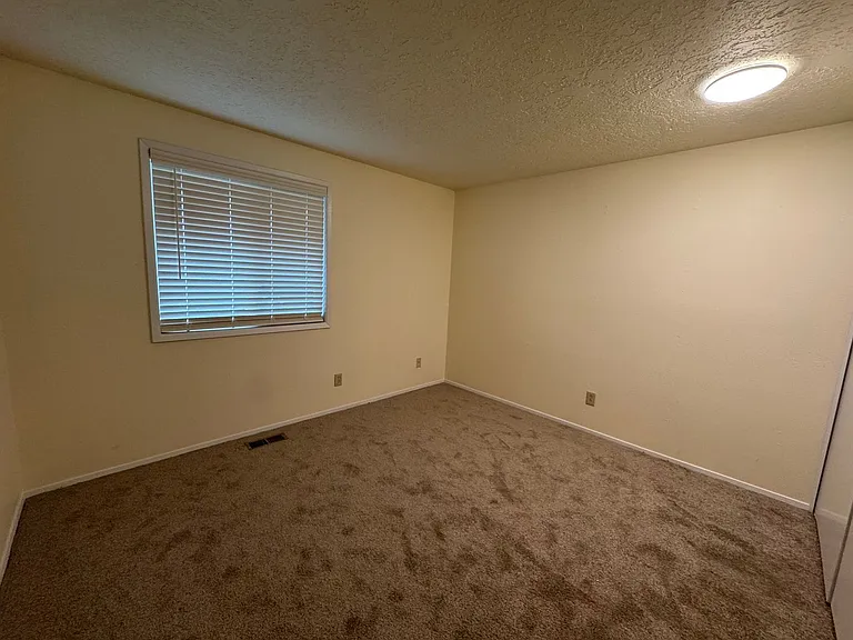 2181 SW 213th Pl — Photo 8